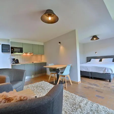Renovated With Balcony, Near